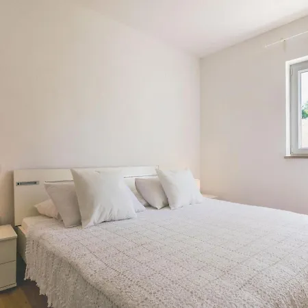 Apartman Apartment Villa 2 Pools-1 By Interhome *